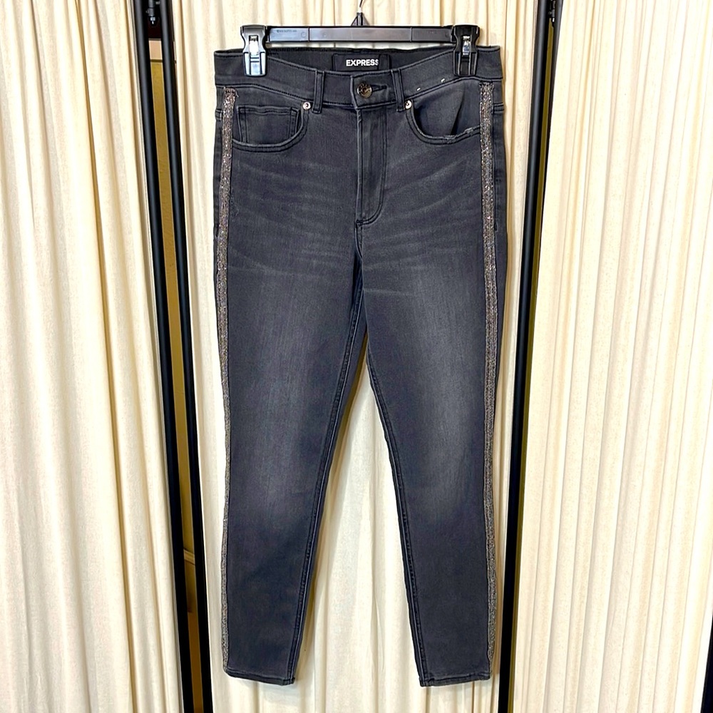 EUC- EXPRESS GREY EMBELLISHED ANKLE LEGGING HIGH HIGH RISE JEANS SIZE 6R